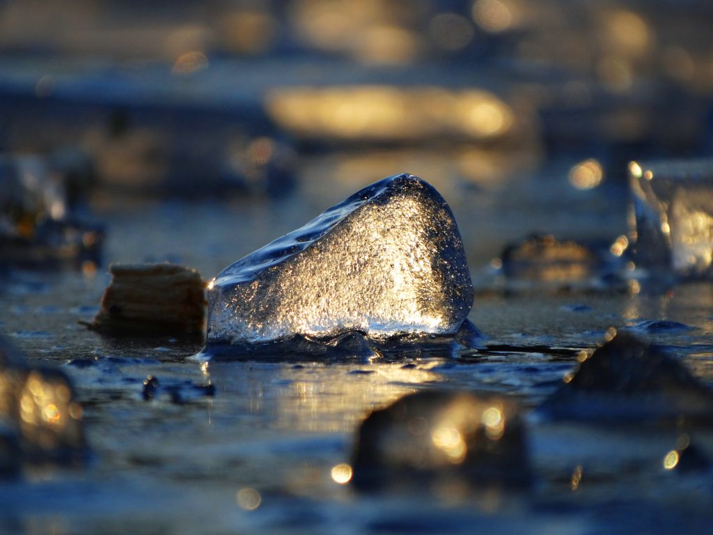 Eisschollen Winter